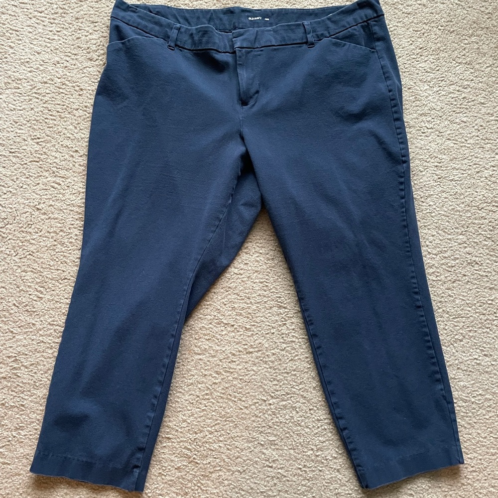 Old navy pixie pant- navy
